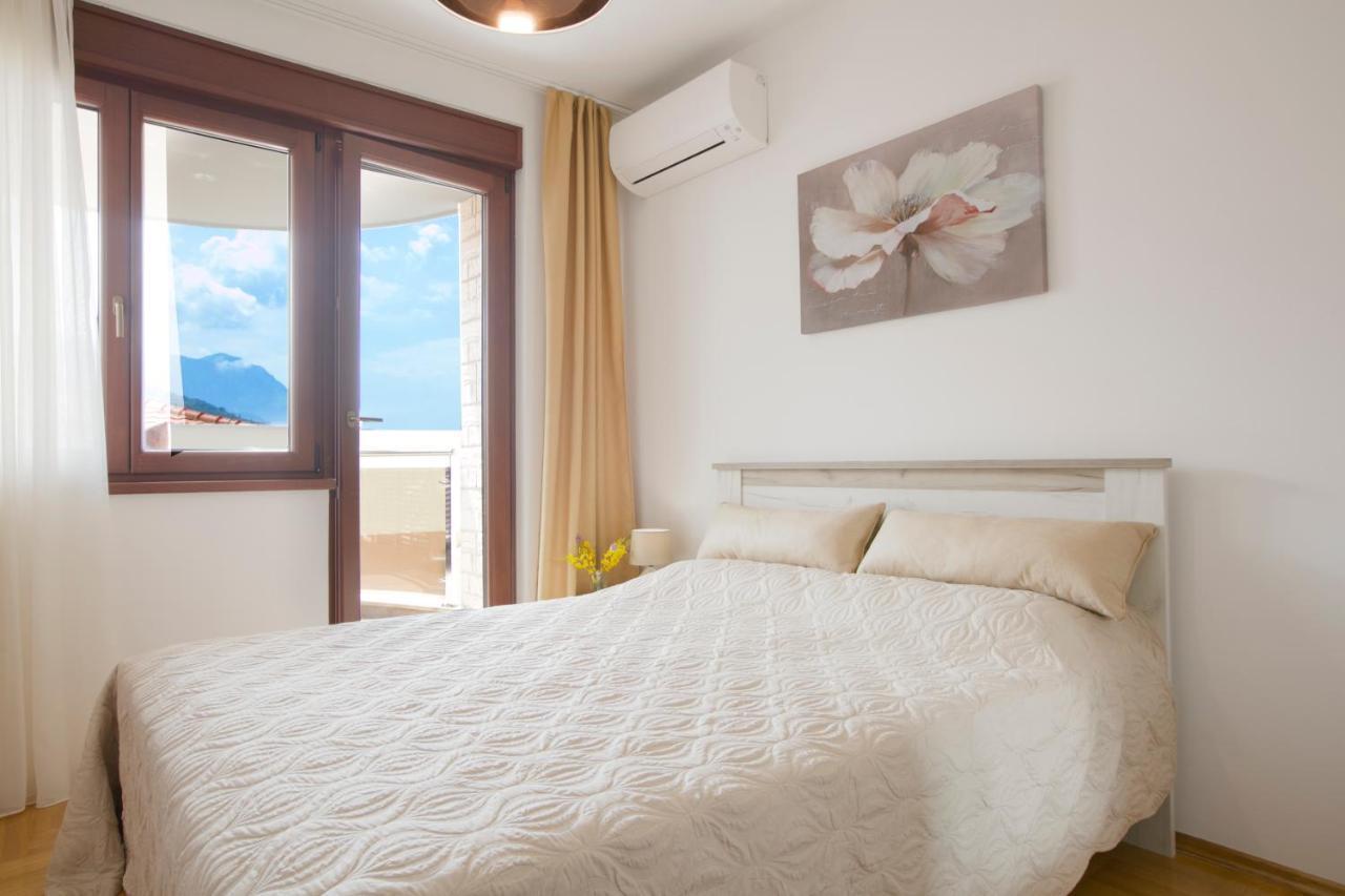 Anatolia - Family Sea View One-Bedroom Apartment Budva Eksteriør billede