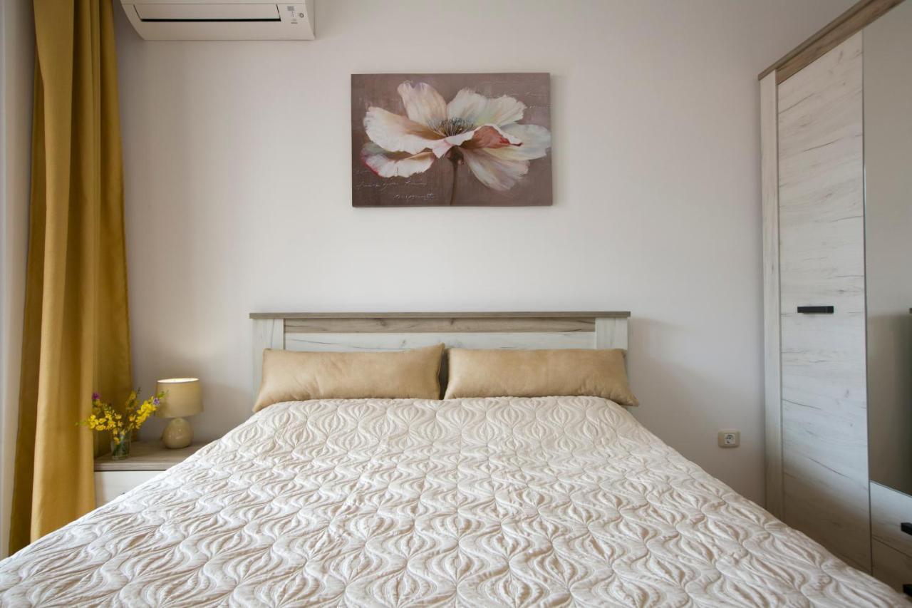 Anatolia - Family Sea View One-Bedroom Apartment Budva Eksteriør billede