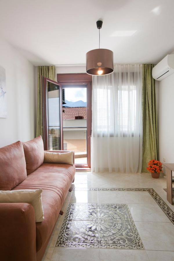 Anatolia - Family Sea View One-Bedroom Apartment Budva Eksteriør billede