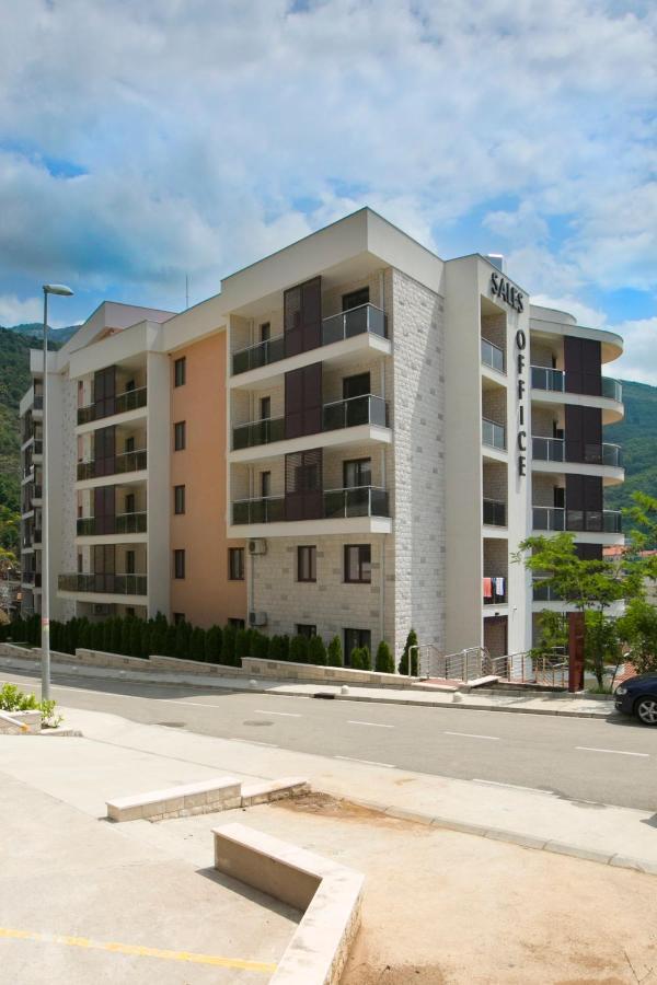 Anatolia - Family Sea View One-Bedroom Apartment Budva Eksteriør billede