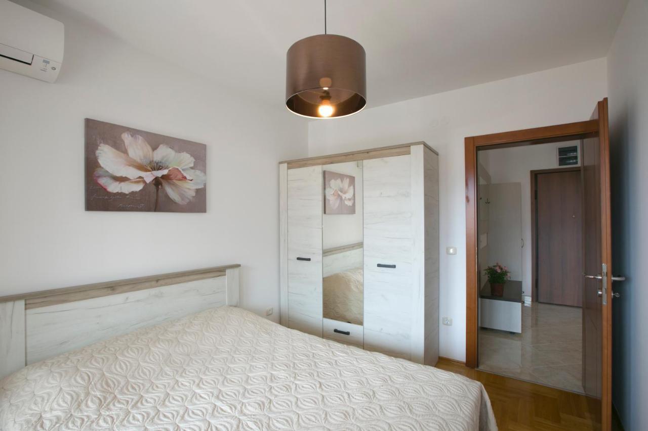 Anatolia - Family Sea View One-Bedroom Apartment Budva Eksteriør billede